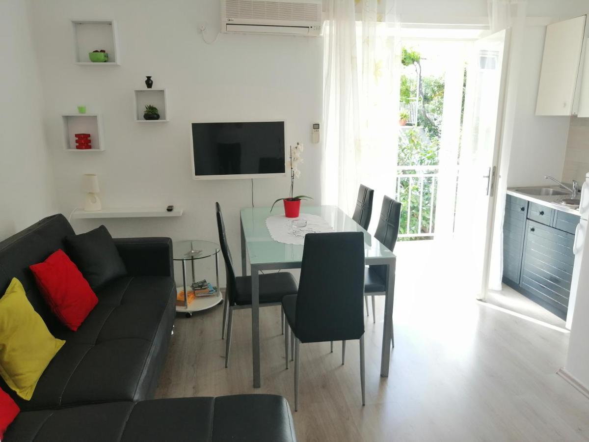 Roky Apartman Hvar Town
